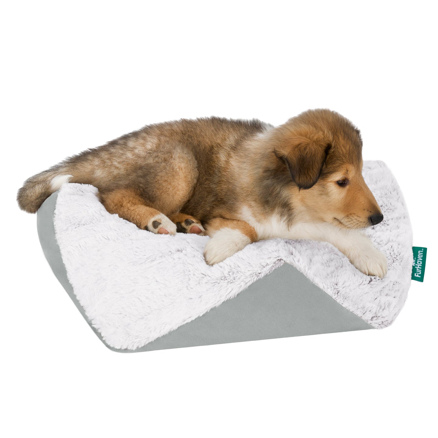Stone-Embossed Faux Fur Pouf Pet Bed