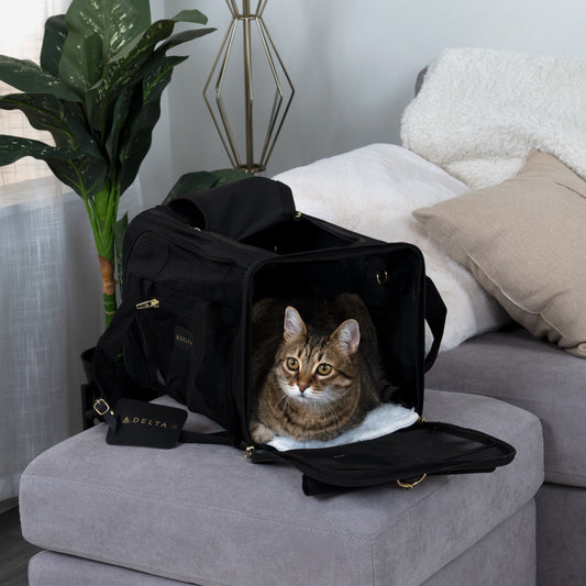 TRAVEL DELTA® AIR LINES® Airline Approved Pet Carrier, Medium, Black