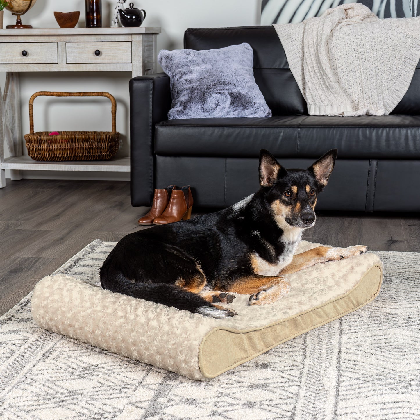 Luxe Lounger Contour Dog Bed - Ultra Plush