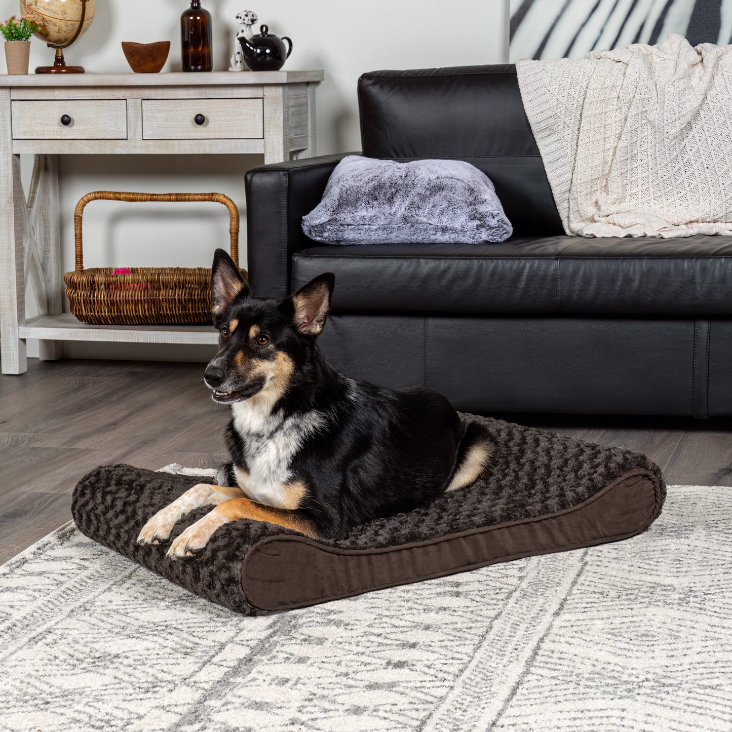 Luxe Lounger Contour Dog Bed - Ultra Plush
