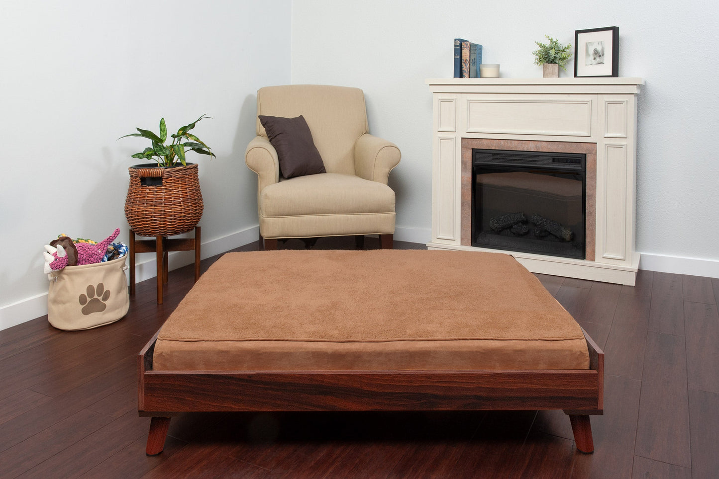 Bed Frame for Sofa-Style and Deluxe Mattress Dog Beds