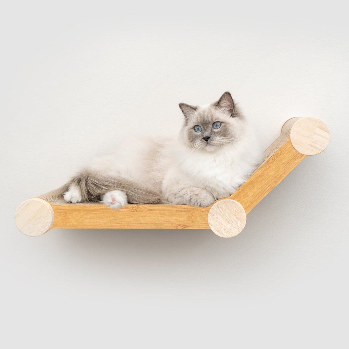 Ascentials by FurHaven Wall-Mounted Lookout Lounge Cat Shelf (26")