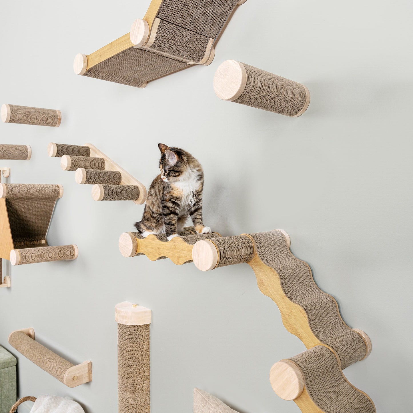 Ascentials by FurHaven Wall-Mounted Modular Scratching Perch Wave Cat Ramp (60”)
